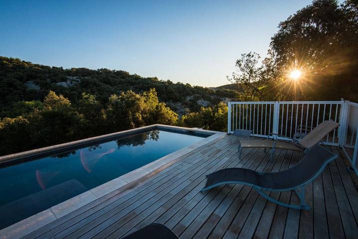 Location de vacances pour 23 personnes, avec piscine et vue sur le lac ainsi que vue et jardin, adapté aux familles à Causse-de-la-Selle - 4