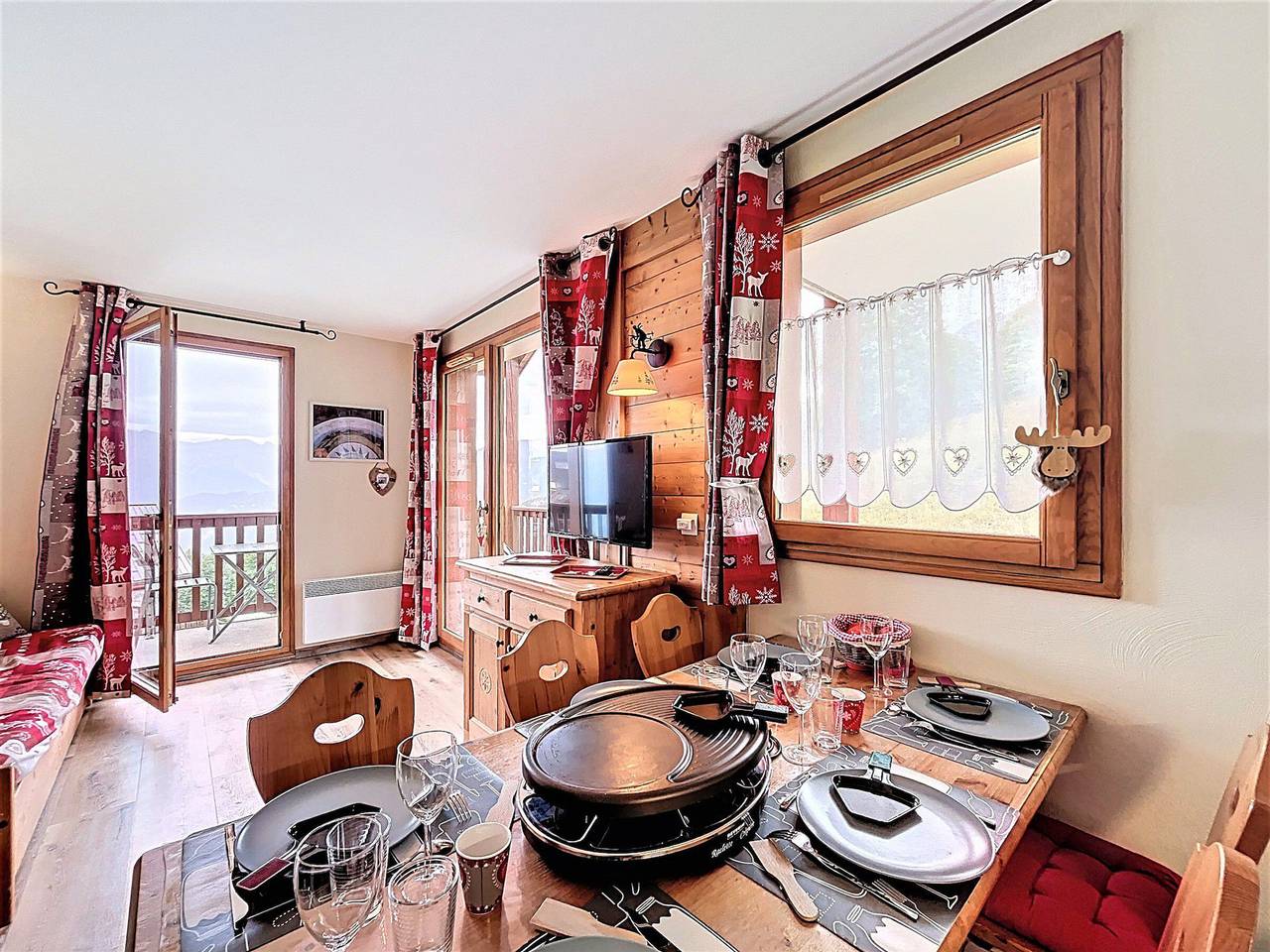 Appartement entier, Appartement confortable  Parking couvert  Balcon in Le Corbier, Villarembert