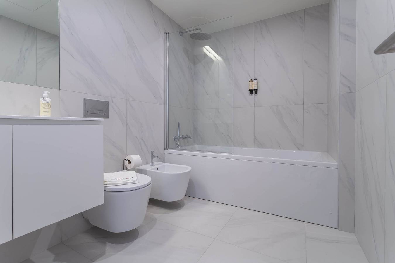 Premium Lisbon Residence | Pool, Gym & Parking, foto 13