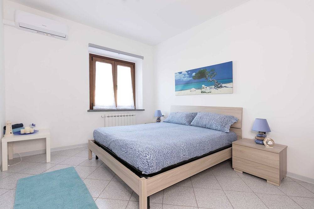 Spacious modern apartment in the heart of Tuscany perfect for families & groups in Pieve a Nievole, Pistoia Provinz