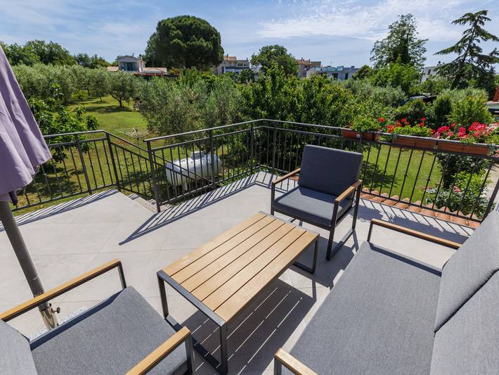 Ferienwohnung für 4 Personen, mit Terrasse und Garten in Novigrad - 4