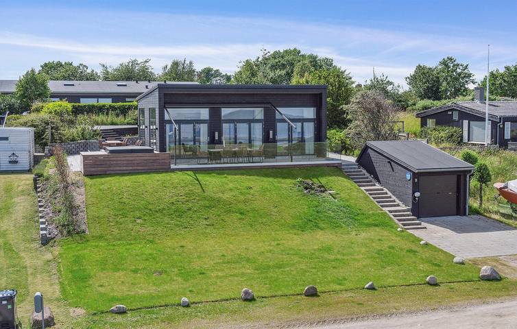 Ferienhaus für 6 Personen, mit Garten und Sauna sowie Terrasse in Dyngby Strand - 2