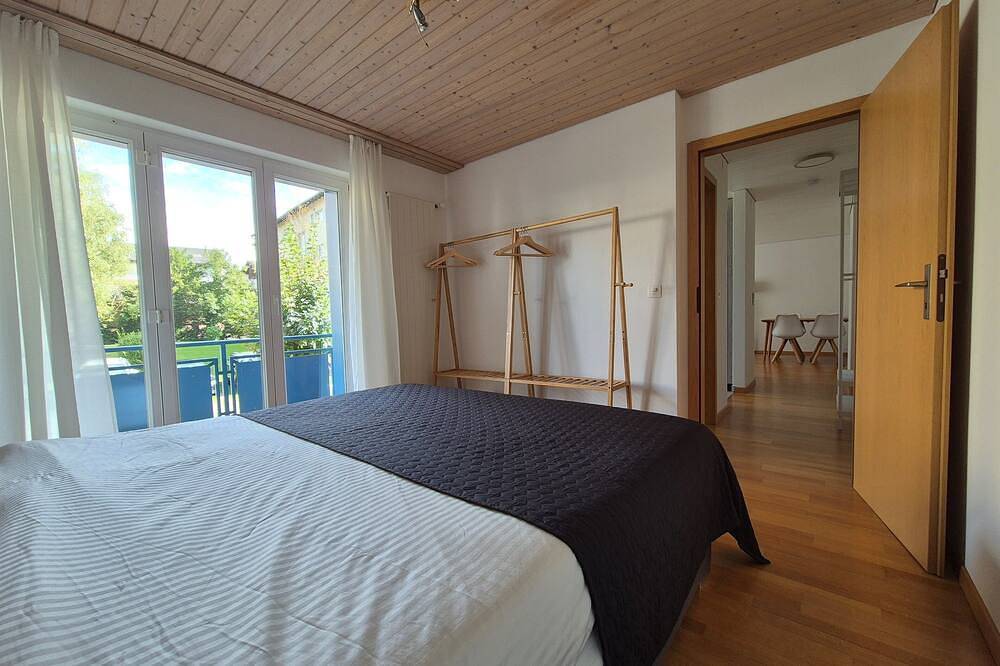 Apartamento entero, Apartment for 3, close to Zürich and Luzern, free private parking in Wohlen, Aargau-Basel