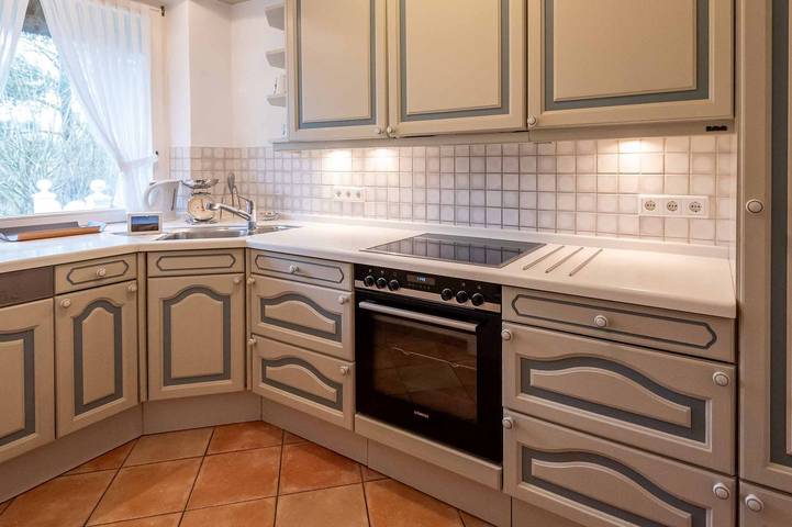 Ferienhaus für 6 Personen, mit Garten in Wenningstedt - 4