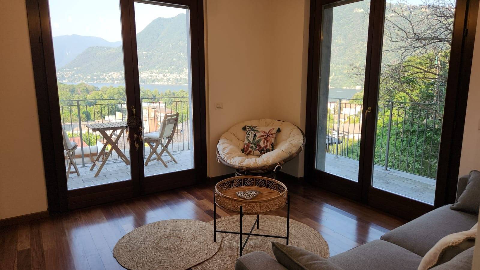 Maison de vacances « Villa Cielo Lake Como » avec vue sur le lac, terrasse privée et Wi-Fi in Côme, Lac de Côme