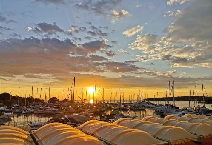 Ferienwohnung für 2 Personen, mit Ausblick und Balkon - 1