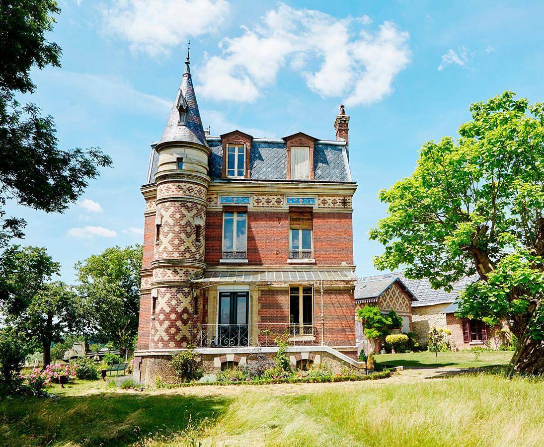Les Gîtes de Little Castle campagne à 1 h de Paris in Trie-Château, Oise