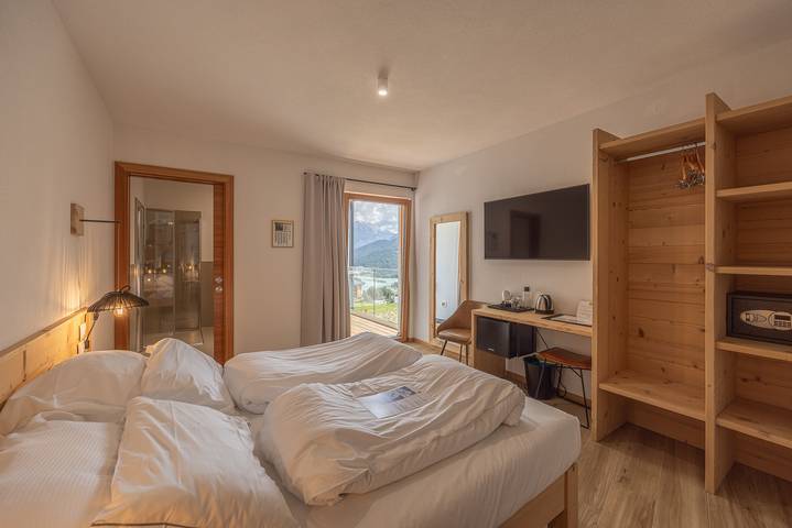 Ganze Ferienwohnung, B&B Giallo - Camera Menta mit Bad für Behinderte in Pieve di Cadore, Östliche Dolomiten