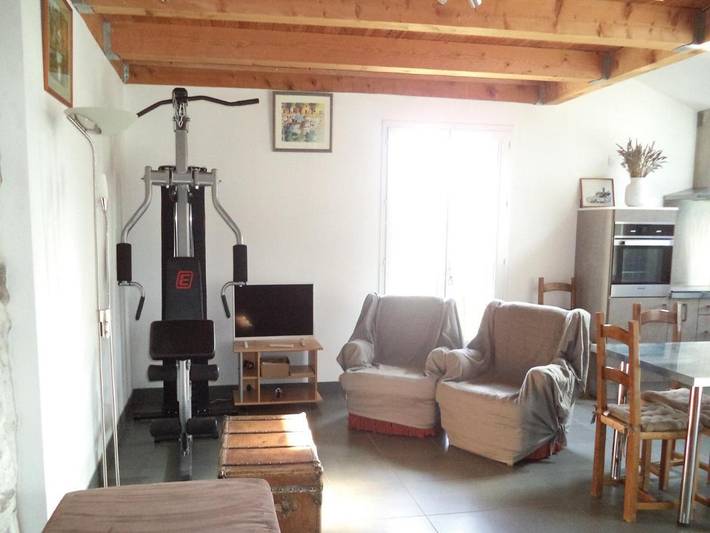 Location de vacances pour 4 personnes, avec terrasse et piscine à Mirabel - 4