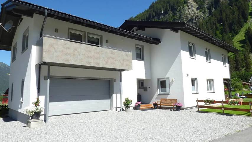 Gîte pour 6 personnes, avec jardin et sauna dans Partenen