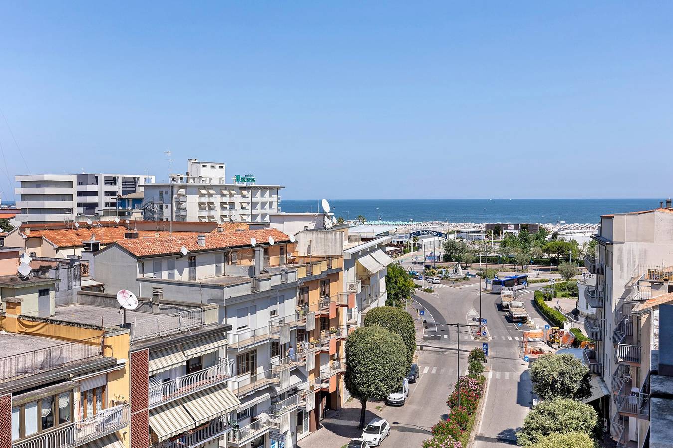 Ganze Wohnung, Apartment 'Vistamare' mit Meerblick und Balkon in Sottomarina, Chioggia