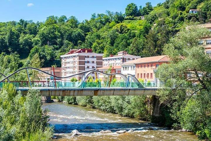 Apartamento de vacaciones para 3 personas, con balcón y jacuzzi - 1