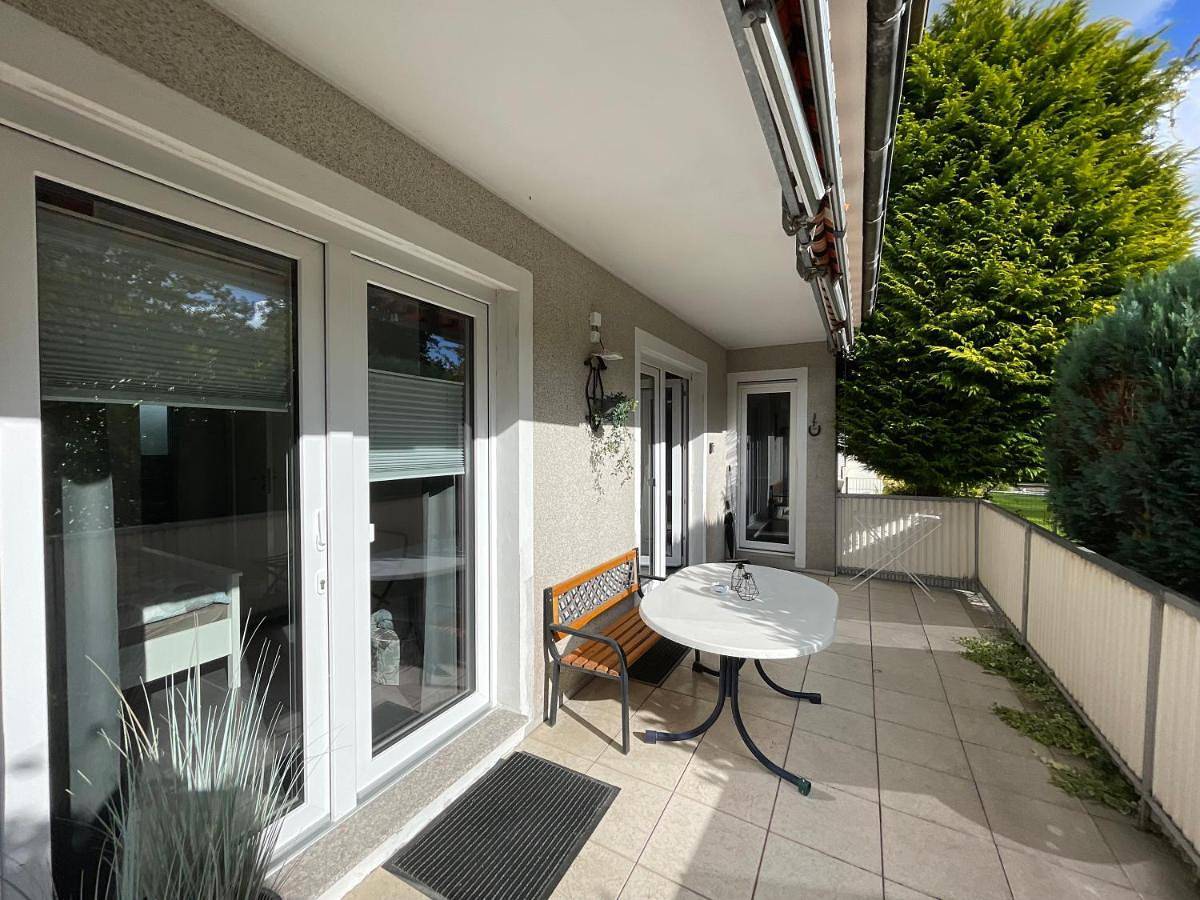 Ganze Wohnung, One-Bedroom Apartment in Löhne, Nordrhein-Westfalen