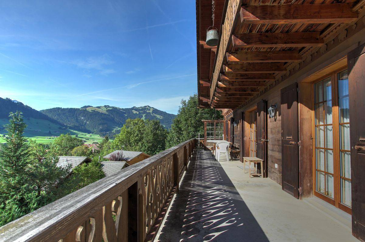 Ganze Ferienwohnung, Chalet Les Chélettes - 5 Schlafzimmer, 230m², 9 Personen in Château-d' Oex, Pays-d'Enhaut Region