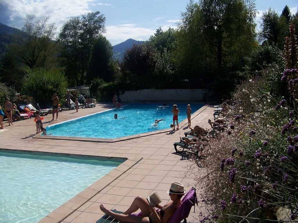 Camping 3 étoiles - Piscine  - efc0dg in Allevard, Isère