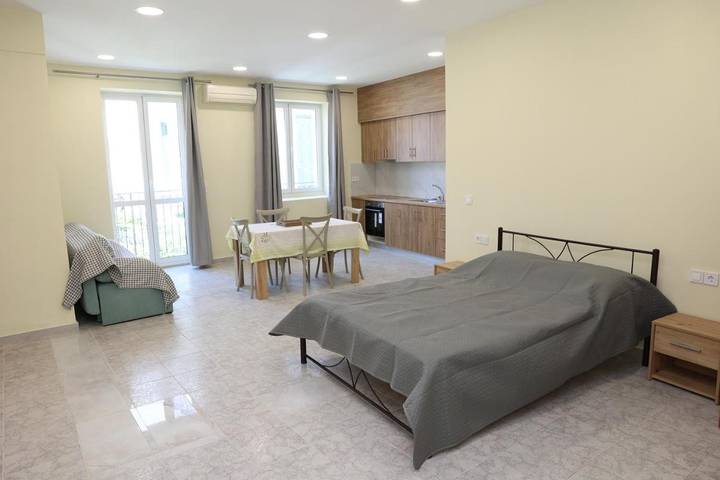 Appartement de vacances pour 4 personnes, avec Balcon ainsi que Terrasse et Vue