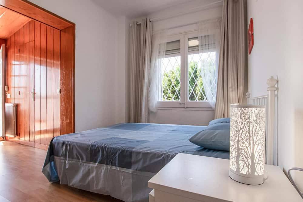 Beautiful home in Alella in Alella, Costa del Maresme