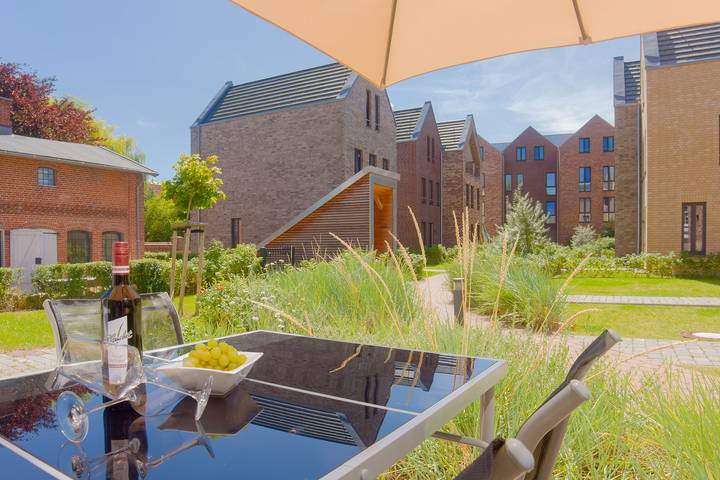 Entire holiday apartment, Gutshaus in Heiligenhafen, East Holstein