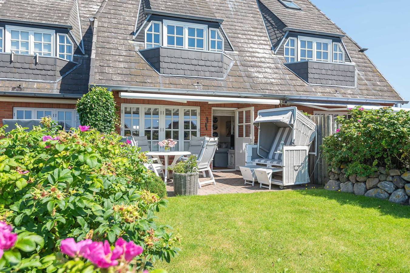 Ganze Wohnung, Strandnahe 3-Zimmerwohnung mit ca. 65 m², für bis zu 3 Personen. in Wenningstedt, Sylt