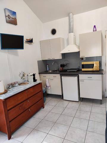Gîte pour 2 personnes, avec terrasse à Biganos