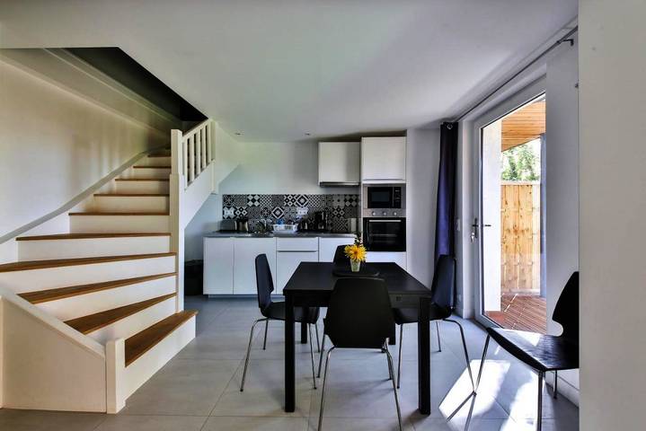 Gîte pour 6 personnes, avec vue ainsi que jardin et piscine, animaux acceptés à Montsoreau - 3