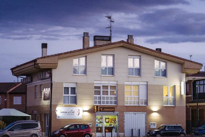 Hotel para 4 personas, con jardín - 1