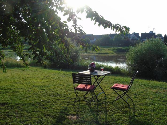 Ferienwohnung für 2 Personen, mit Terrasse und Garten sowie Ausblick