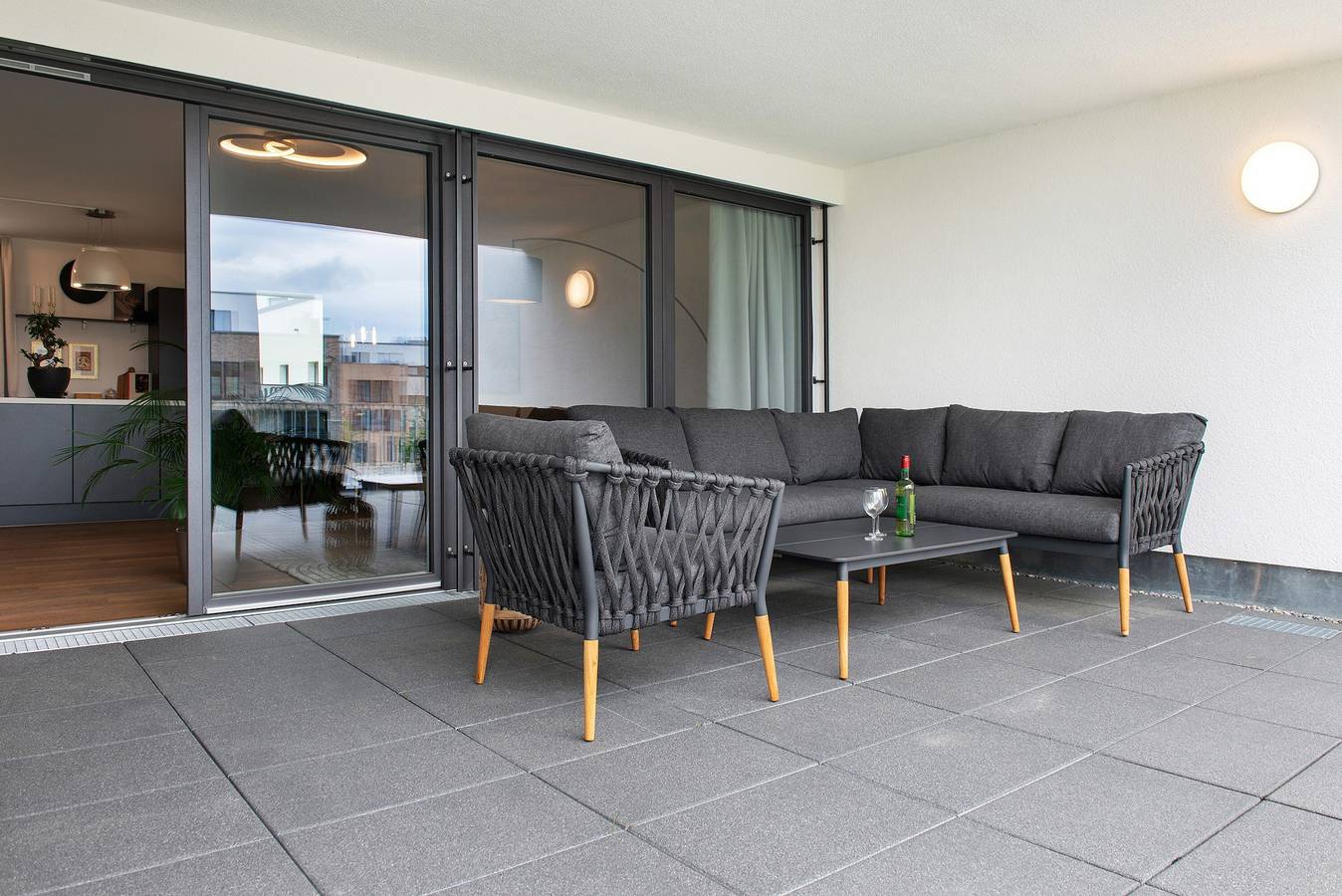 Ganze Wohnung, Ferienwohnung "Neues Apartment am Schloßsee Salem mit traumhaftem Balkon, Wlan und Netflix" in Salem, Region Bodensee-Oberschwaben