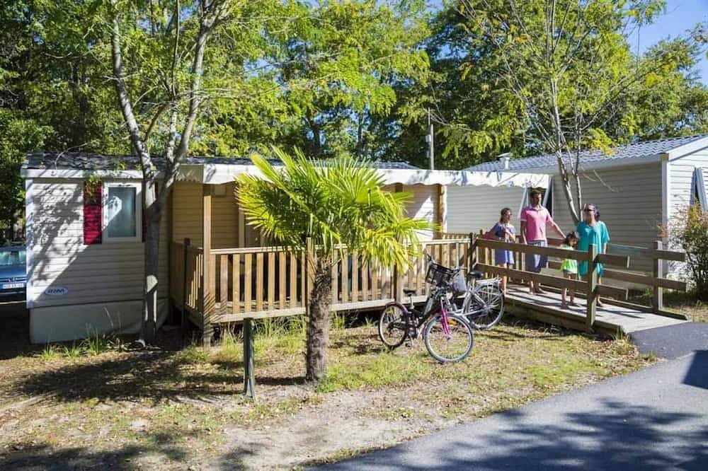 Zecamping 4 étoiles familial parc aquatique mobil-home 28m2 in Claouey, Lège-Cap-Ferret