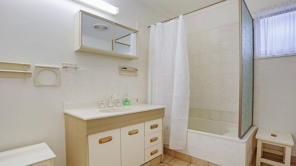 Sullivan ist auf Kanangra in Pambula Beach, New South Wales