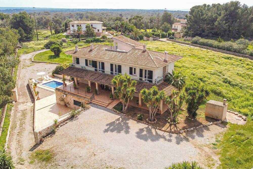 Helle Villa mit 7000 m² in Es Trenc, Mallorca in Colònia de Sant Jordi, Ses Salines