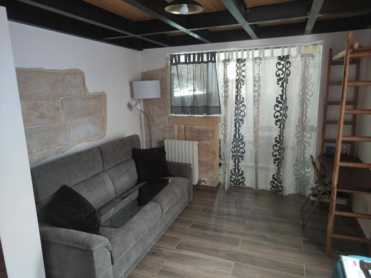 Five-Bedroom Deluxe Apartment in Lecce, Provincia di Lecce