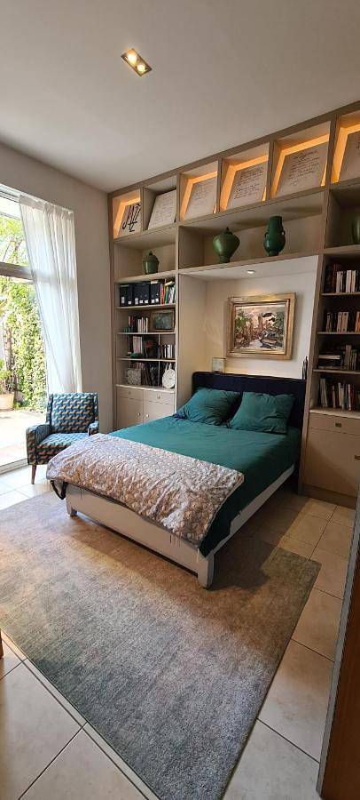 Suite indépendante avec 1 chambre et 1 bureau in Montpellier, Côte méditerranéenne (France)