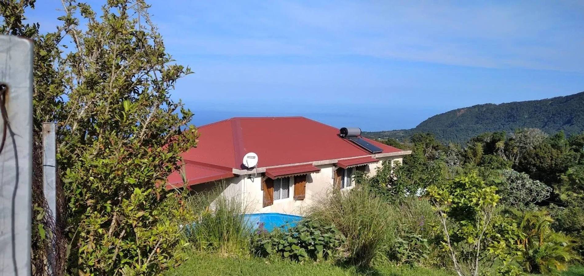 Acogedora Casa con Vistas en Saint-Claude, 36 m², Terraza in La Soufrière, Saint-Claude