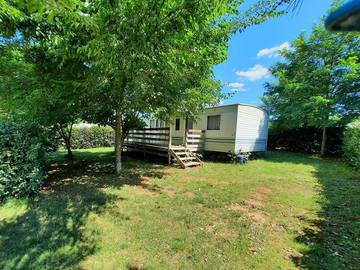 Camping pour 4 Personnes dans Condat, Massif central, Photo 1