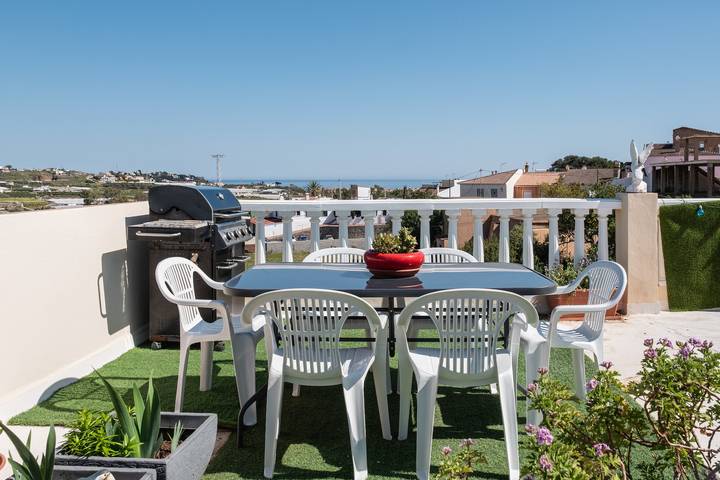 Ganze Wohnung, Ferienwohnung 'Sol Mediterráneo' mit gemeinschaftlicher Terrasse, Wlan und Klimaanlage in Trayamar, Algarrobo