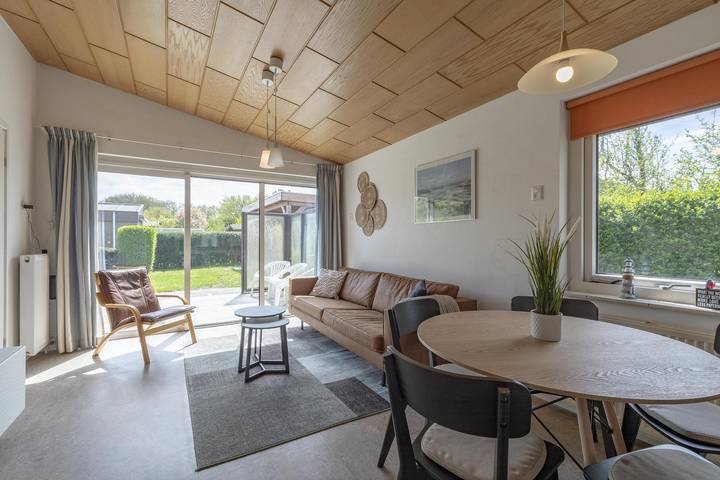 Bungalow für 5 Personen, mit Balkon/Terrasse und Terrasse sowie Garten in Callantsoog