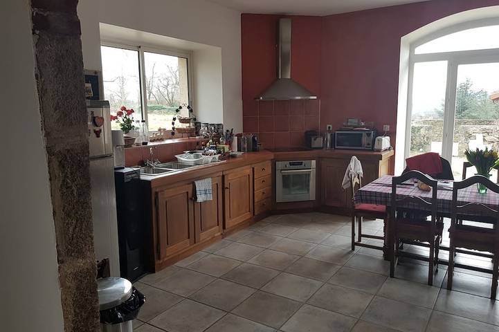 Gîte pour 10 personnes, avec jardin à Annonay - 2