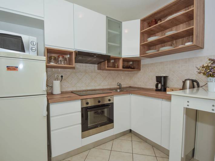 Gîte pour 4 personnes, avec jardin et terrasse, animaux acceptés à Ville de Zadar - 3