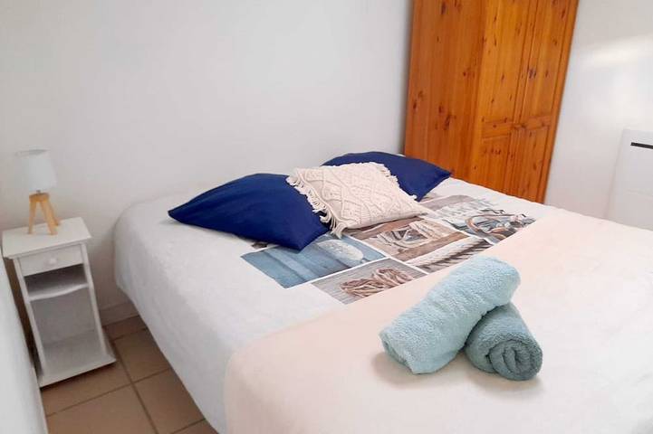 Gîte pour 4 personnes à Salles-sur-Mer - 2