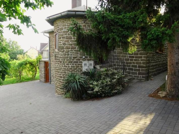 Apartament wakacyjny dla 4 osób, z ogród i widok oraz taras, zwierzęta dozwolone w Tihany