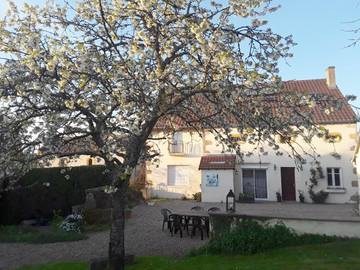 Maison d’hôte pour 2 personnes, avec jardin à Saint-Aubin-en-Charollais