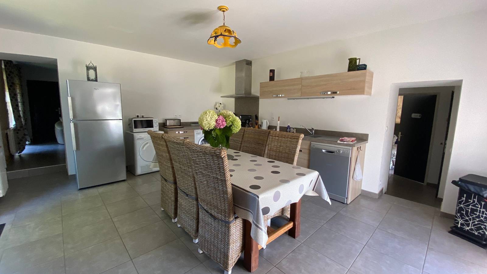 Maison de vacances « Gîte Canteloup » avec piscine partagée, terrasse et Wi-Fi in Saint-Caprais-de-Bordeaux, Région de Bordeaux