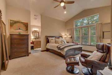 Vacation House for 10 Guests in South Lake Tahoe, El Dorado County, Picture 4