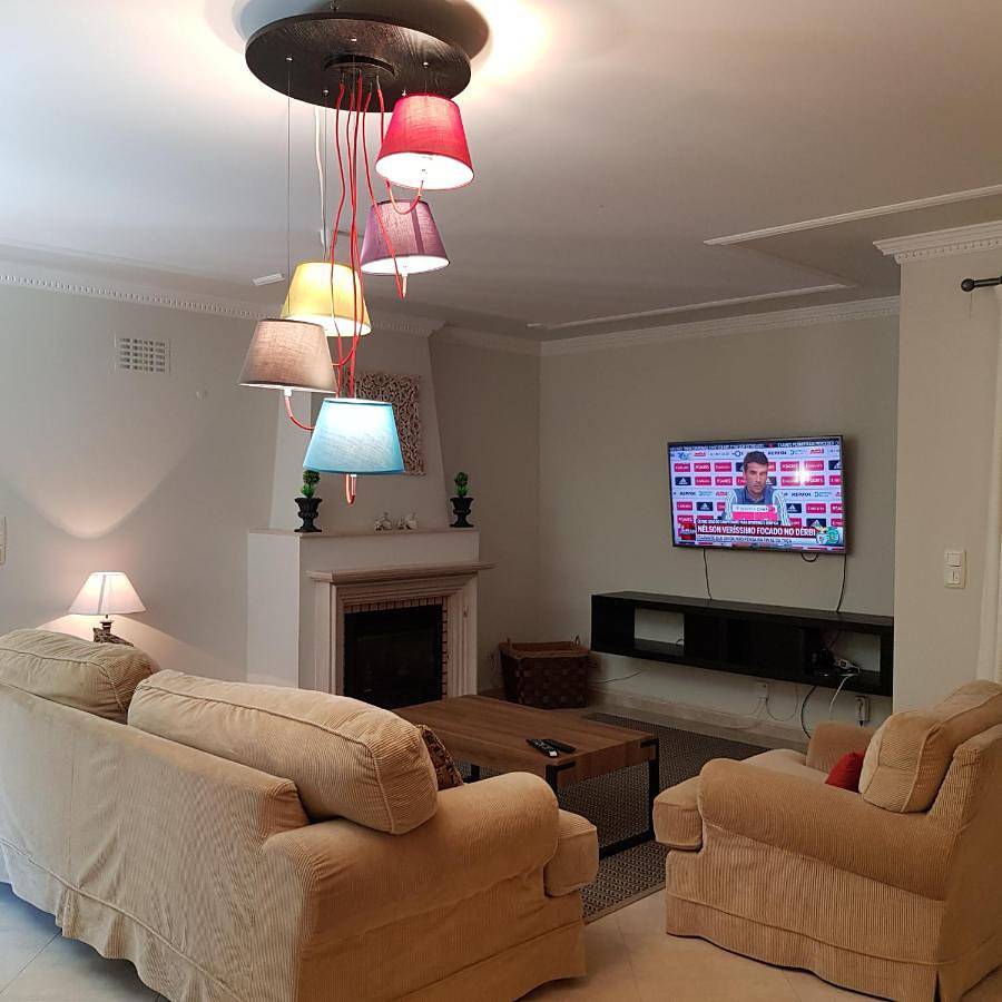 Four-Bedroom House in Praia dos Pescadores (Ericeira), Ericeira