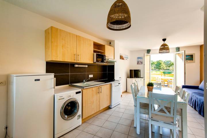 Appartement de vacances pour 6 personnes, avec Terrasse et Piscine dans les Bouches-du-Rhône - 2