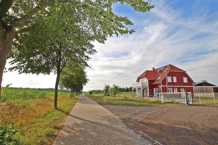 Ferienwohnung für 2 Personen, mit Terrasse in Userin