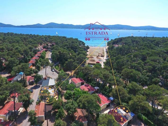 Camping pour 5 personnes, avec vue et jardin, adapté aux familles à Biograd na Moru - 3