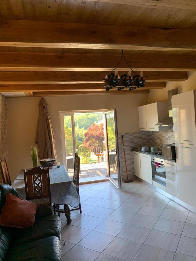Location de vacances pour 4 personnes, avec Balcon ainsi que Terrasse et Vue à Saint-Cernin-de-l'Herm - 3