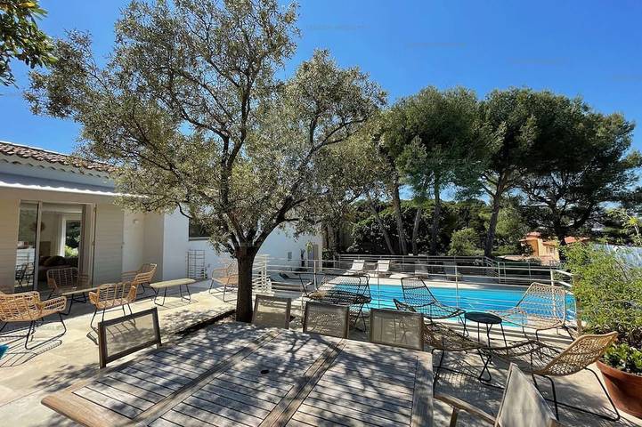 Finca für 10 Personen, mit Garten an der Côte d'Azur